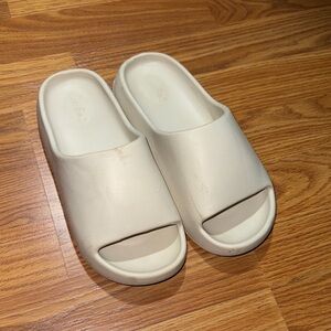 Slide Sandals youth size 3
